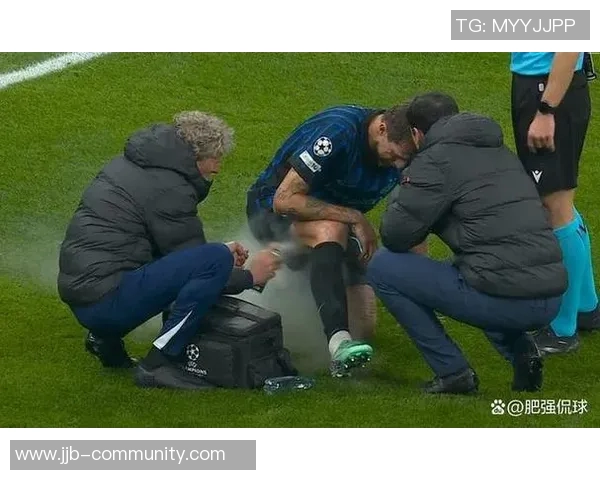 欧冠经典对决利物浦逆转曼联绝杀瞬间引发争议判罚热议