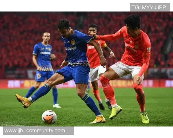 中超激战拜仁小胜AC米兰点球争议引发全场热议